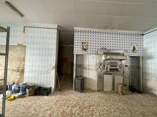 Local comercial en venta en Sedaví