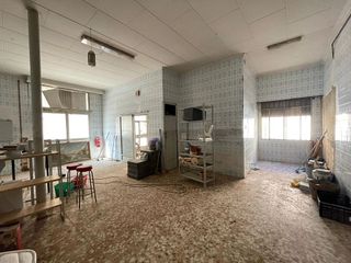 Local comercial en venta en Sedaví