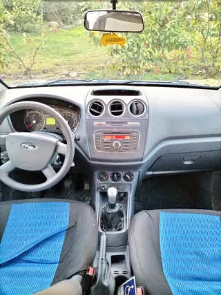 Ford Tourneo Connect 2013