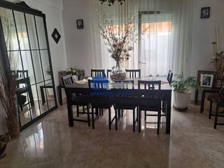 Casa adosada en venta en Montequinto en Dos Hermanas