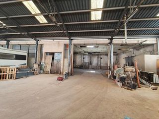 Nave industrial en venta en Aspe