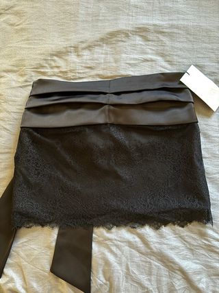 Falda Zara encaje lazo satén
