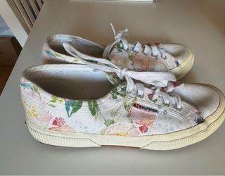 Zapatillas Superga pintadas a mano flores