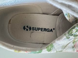 Zapatillas Superga pintadas a mano flores