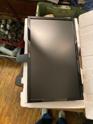 Pantalla Acer 22” casi nueva