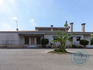 Chalet en venta en La Algoda - Matola - El Pla en Elche