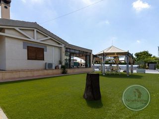 Chalet en venta en La Algoda - Matola - El Pla en Elche