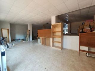 Local comercial en venta en Aspe