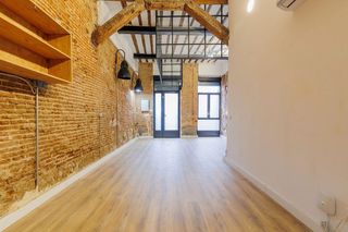 Local comercial en venta en Embajadores - Lavapiés en Madrid