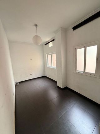 Piso en venta en Arenales - Lugo - Avenida Marítima en Palmas de Gran Canaria(Las)