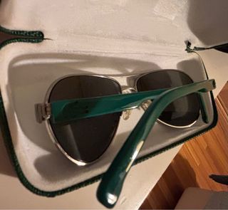 Gafas de sol niño Lacoste estilo Rayban