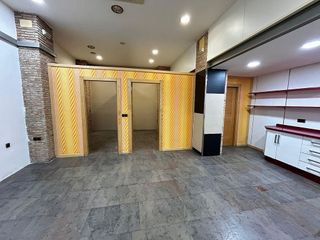 Local comercial en venta en Úbeda