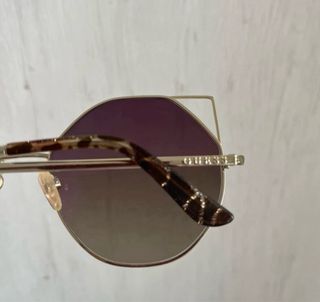 Funda Gafas Guess Roja