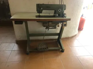 Máquina de coser Refrey industrial