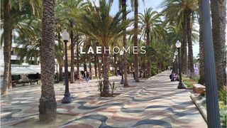 Piso en venta en Carolinas Bajas en Alicante