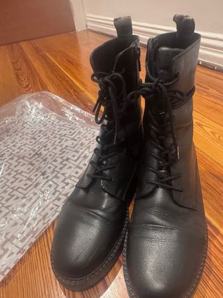 Botines piel animal print talla 39