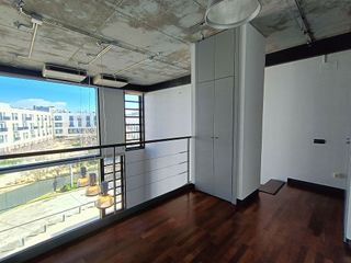 Dúplex en alquiler en Zona Industrial en Alcobendas