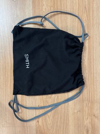 Casco de esquí blanco