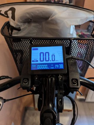 Bicicleta Eléctrica con Maletero