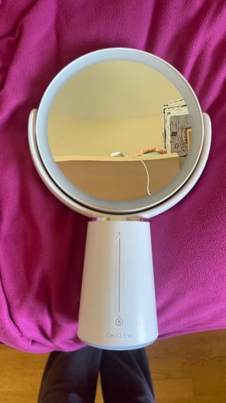 Specchio da trucco con luce LED