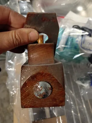 Pialla antica in legno