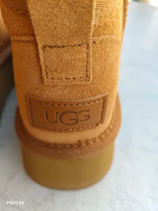 Zapatillas UGG Marrones Nuevas