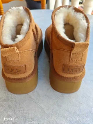 Zapatillas UGG Marrones Nuevas