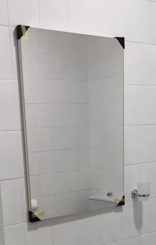 Espejo de baño moderno