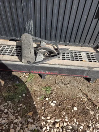 Máquina de esquí antigua