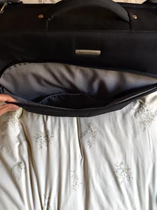 Maletín portatrajes Samsonite negro