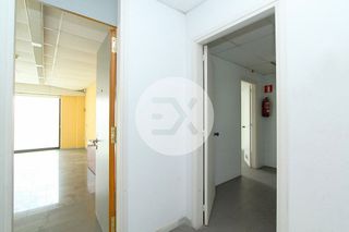 Local comercial en alquiler en El Castell-Poble Vell en Castelldefels