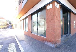 Local comercial en alquiler en El Castell-Poble Vell en Castelldefels