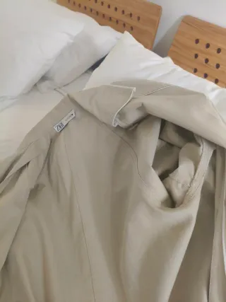 Gabardina Zara Beige