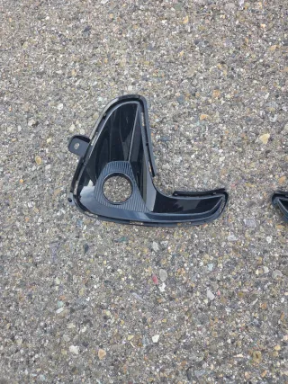 Toyota Yaris XP210 Faro Antiniebla Delantero