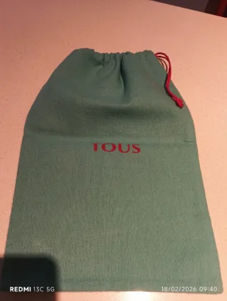 Bolsa de tela Tous verde,mide 19x29 cm