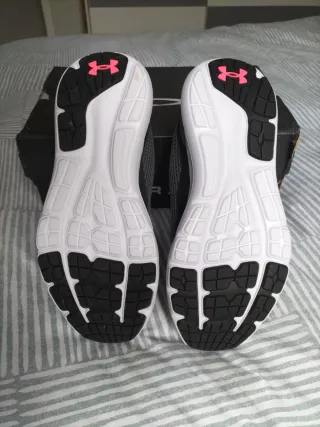 Zapatillas Under Armour Talla 40.5