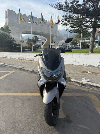 Yamaha Nmax 125cc Gris Oscuro