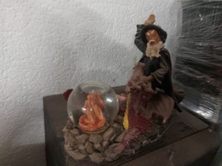 Figura Mago y Dragón