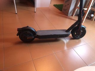 Patinete Eléctrico Negro Xiaomi Electric Scooter 4