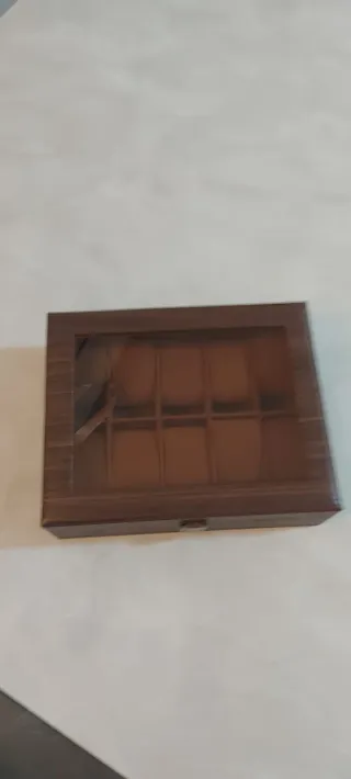 Scatola porta orologi in legno