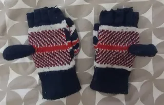 Falda plisada negra talla única