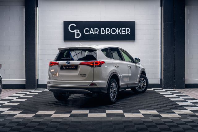 TOYOTA RAV 4 *EXECUTIVE*