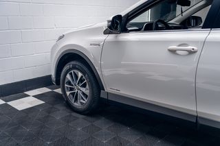 TOYOTA RAV 4 *EXECUTIVE*