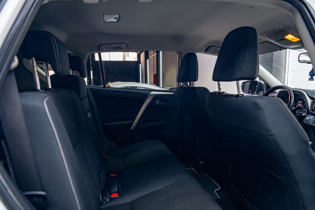 TOYOTA RAV 4 *EXECUTIVE*