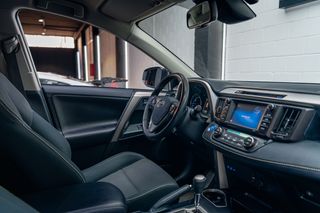 TOYOTA RAV 4 *EXECUTIVE*