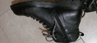 Nero Giardini Anfibi Neri