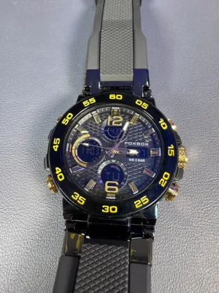 Orologio Uomo Nero e Oro