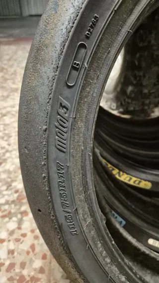 Neumáticos Dunlop Moto3 Slick