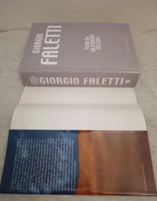 Fuori da un evidente destino