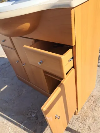 Mueble de baño con lavabo completo